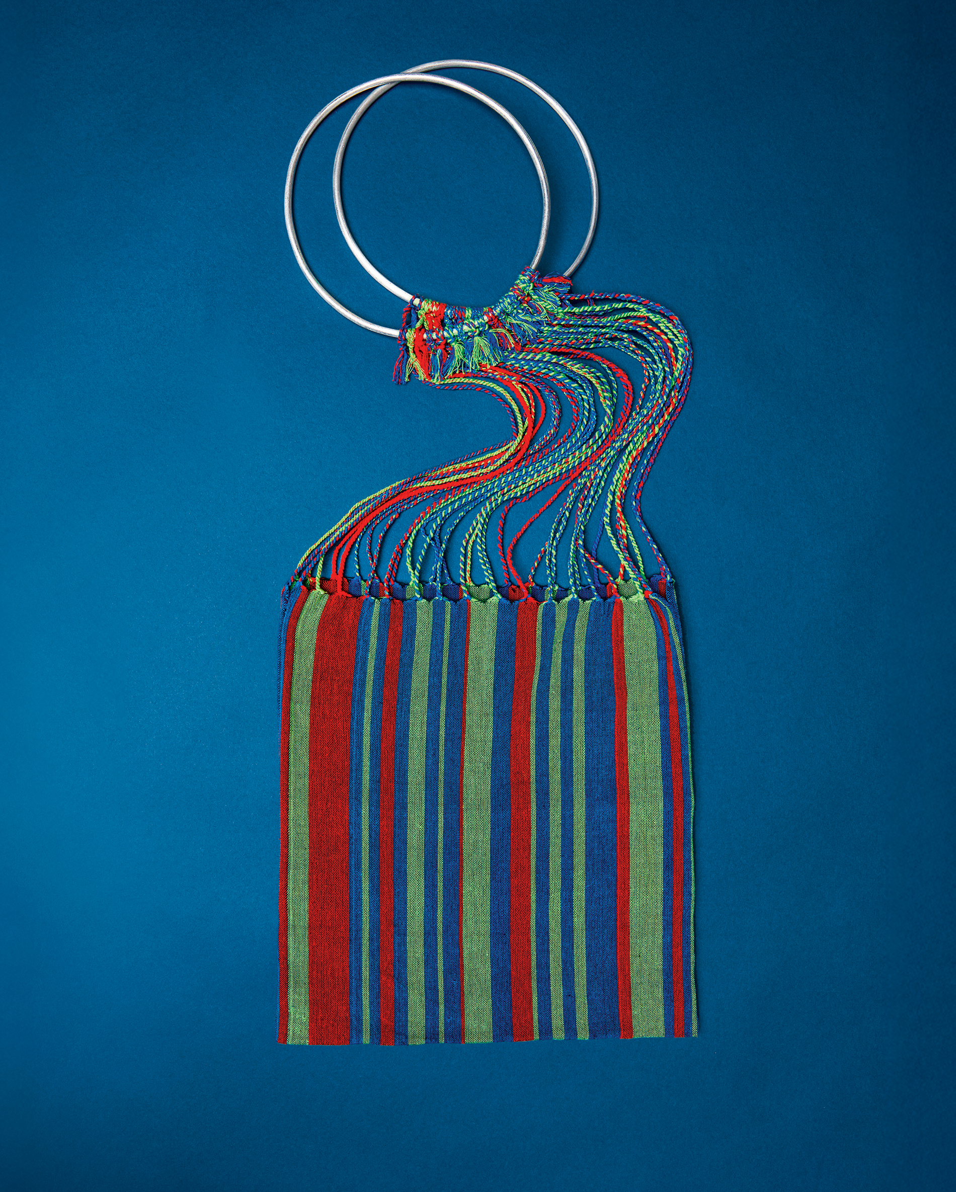 photo of a cotton handbag with ring handles